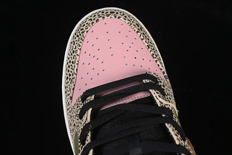 All Categories Nk SB Dunk Series Nk SB Dunk Low low-top sneakers Arts-Rec Skateshop x Nike SB Dunk Low Pro joint model low-top casual sneakers IH3211-200